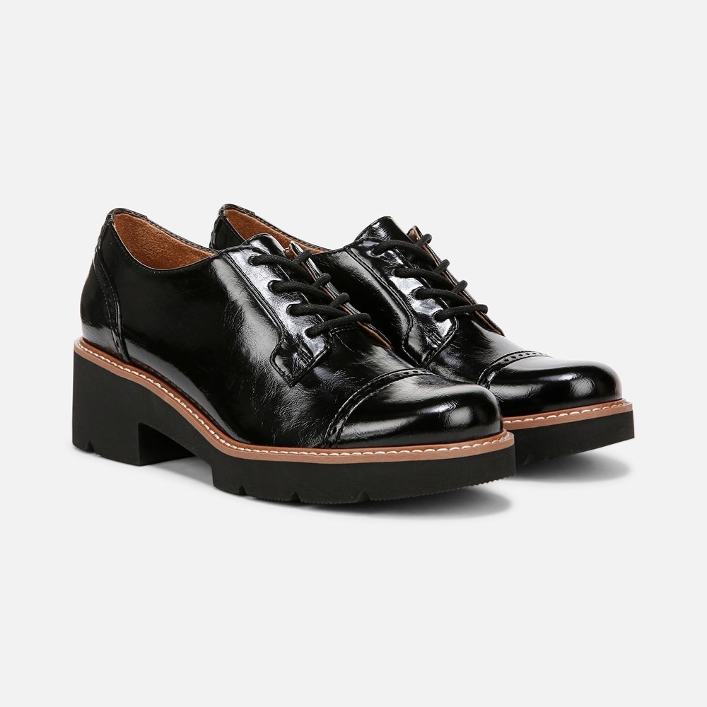 Naturalizer CABARET LACE UP LUG DERBY